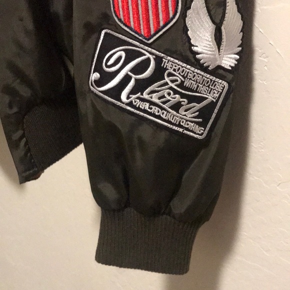Jacket - Picture 4 of 5